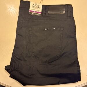 English Laundry Twill Pants - Black - Men’s - 40 x 32 - New - Never been worn.